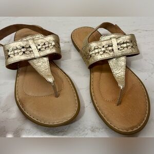 ☀️ Born Gold Metallic Soft Leather Thong Sandals Woven Strap — Size 8